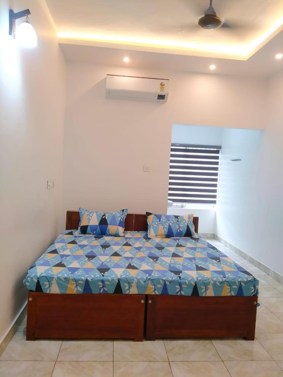 Thekkumpuram Tourist Home Malappuram Exterior photo