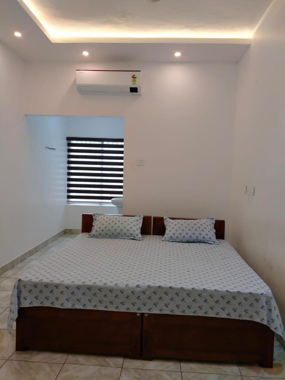 Thekkumpuram Tourist Home Malappuram Exterior photo